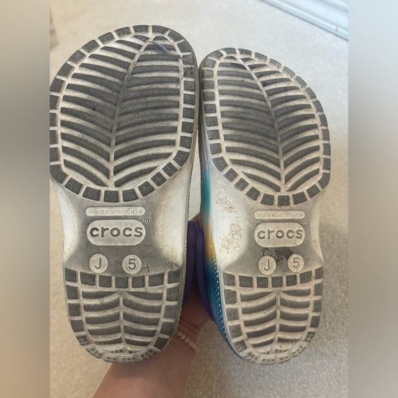 Crocs size 5 - Picture 5 of 5